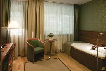 Фото номера Одноместный номер Отель Hotel Fjalar г. Сало 7
