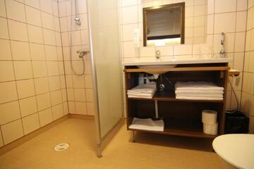 Фото номера Четырехместный номер Делюкс Отель Pii Hotel г. Сало 3